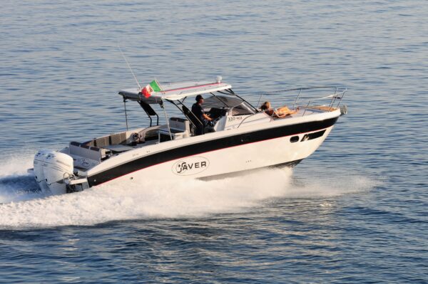 Saver 330 Walkaround Nautic Service Lago Di Garda Dsc 1268
